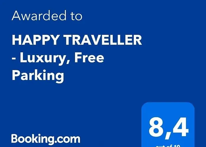 Happy Traveller - Luxury, Free Public Parking *